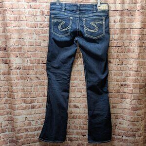 Silver Jeans Frances 18" Size W30/L33